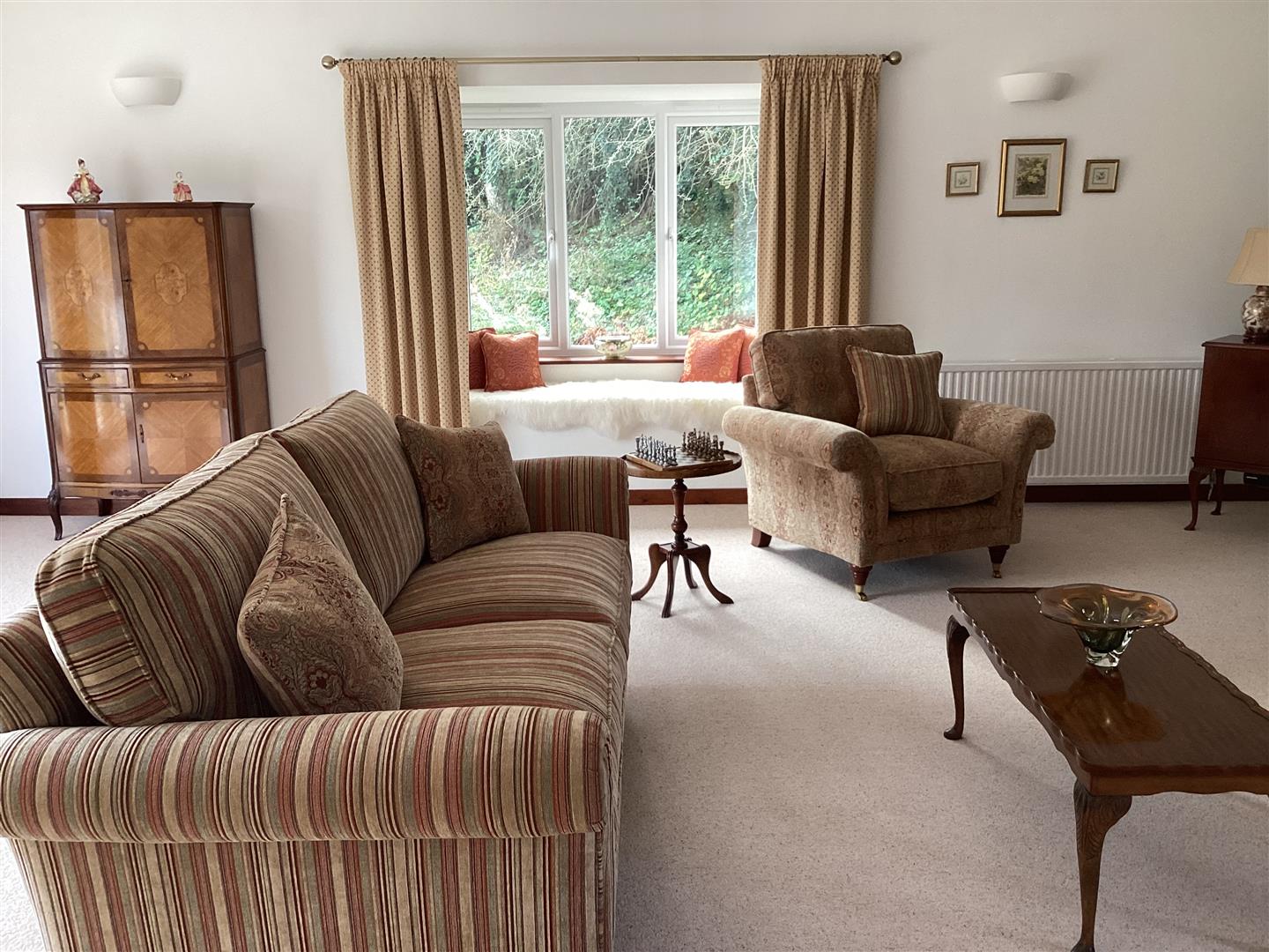 Stoneleigh 5 Llwyn Y Garth, Llanfyllin, SY22 5JZ SSTC